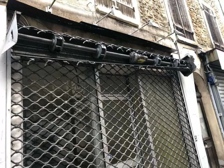 grille métallique à Chelles