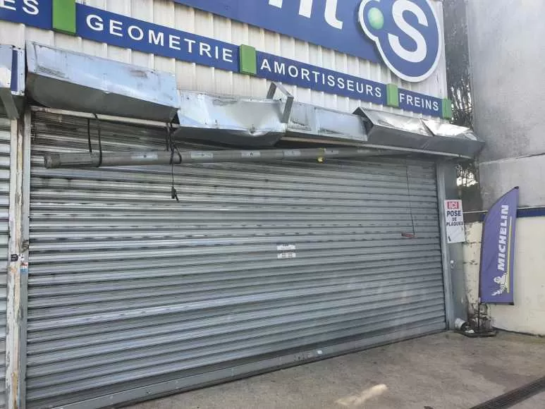 Réparation de rideaux métalliques à Paris 8e Arrondissement