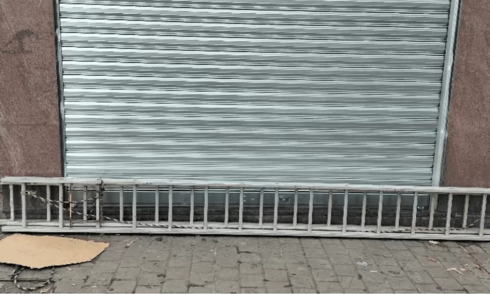 dépannage rideau métallique Gif sur Yvette