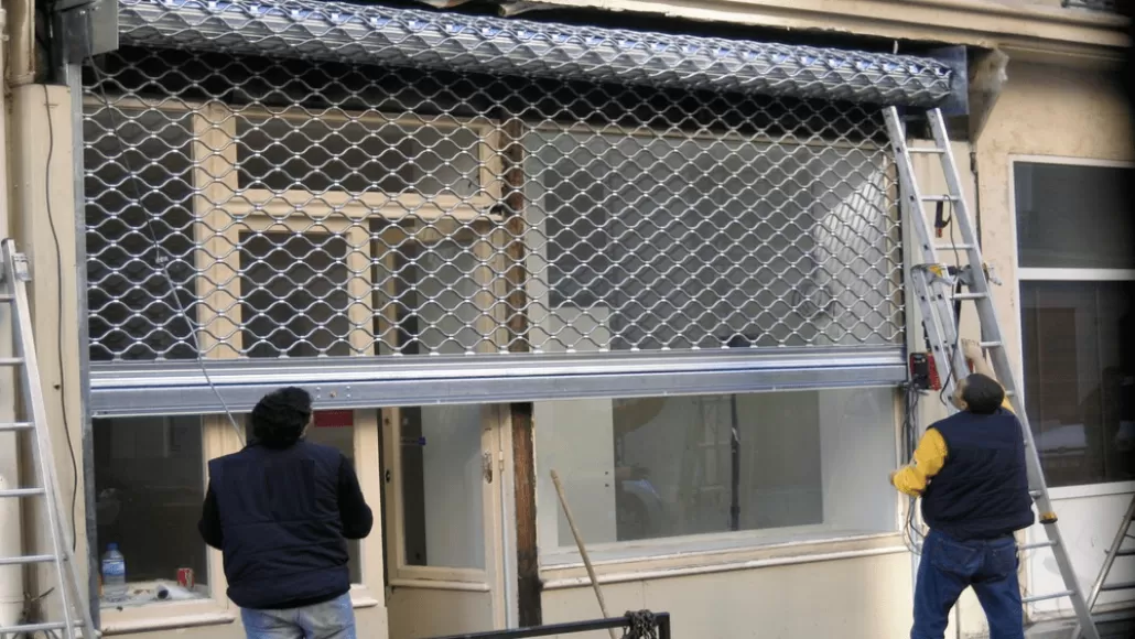 Installation grille cobra à Paris