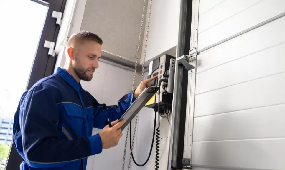 contrat de maintenance sur-mesure pour porte Hauts des Seine
