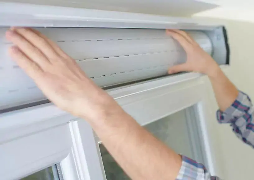 Volet roulant bloqué : trucs et astuces pour le réparer !