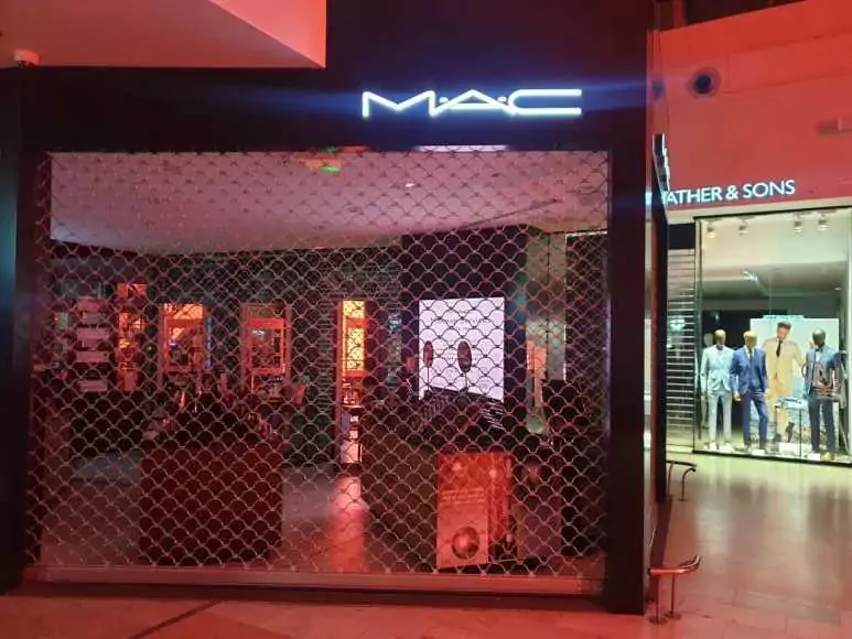 rideau de fer - installation et maintenance