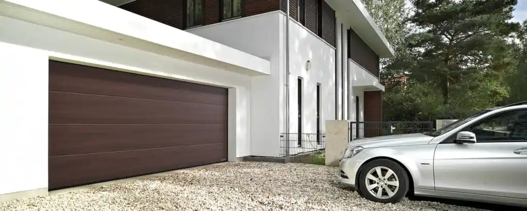 comment sécuriser une porte de garage
