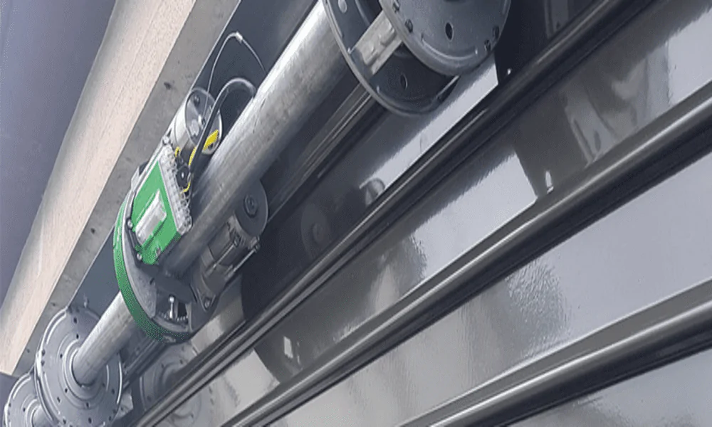 Motorisation rideau métallique dans le 77310