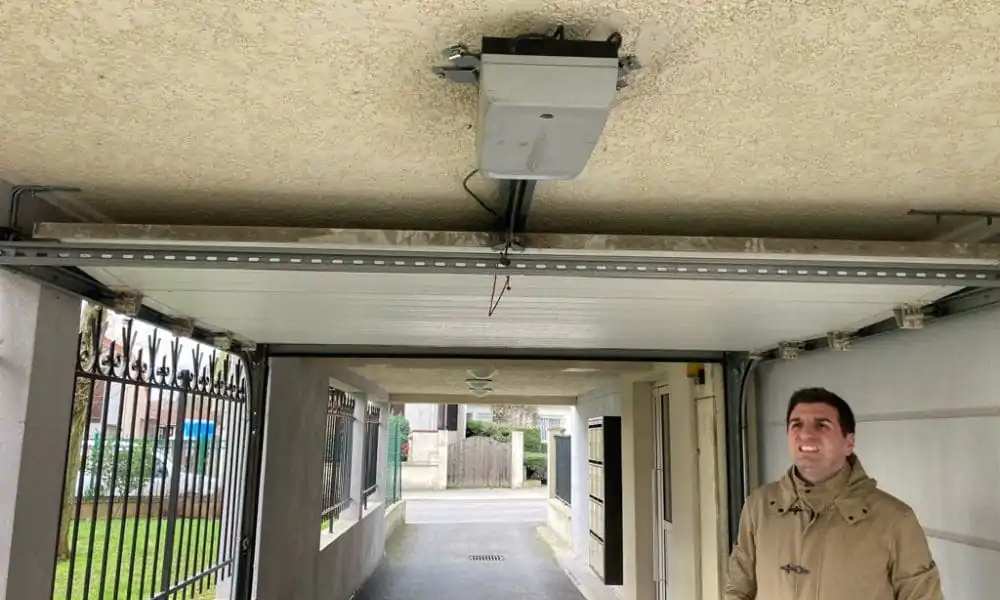 réparation porte sectionnelle Montfermeil