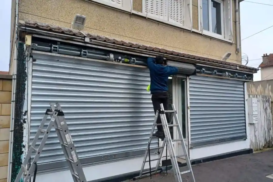 dépannage rideau métallique Éragny