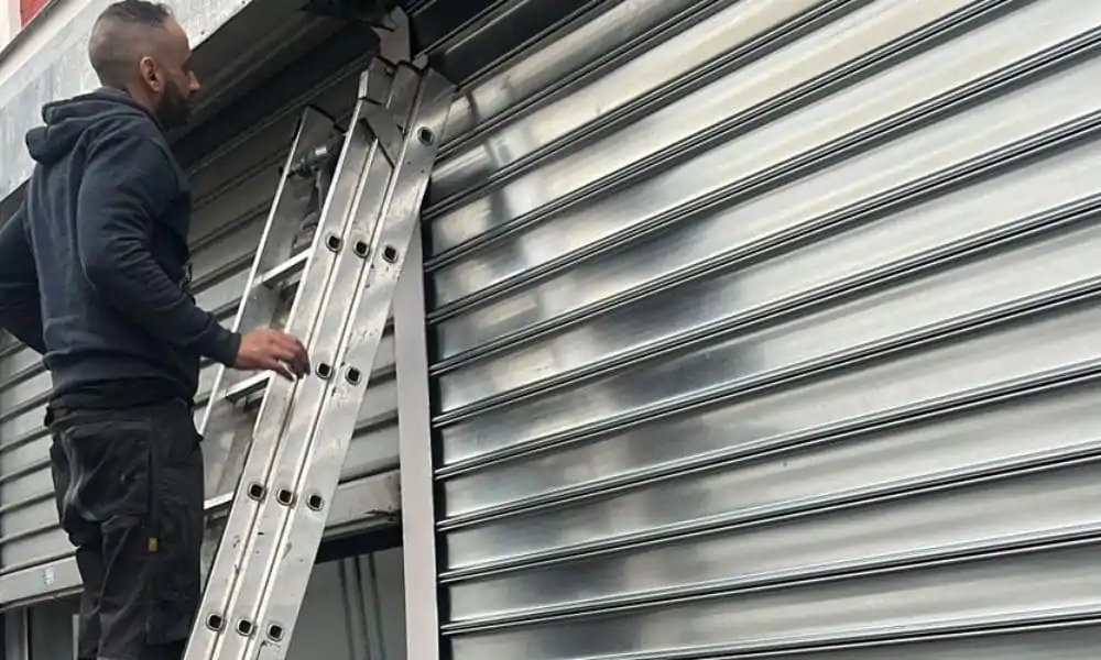 dépannage rideau métallique Paris 16