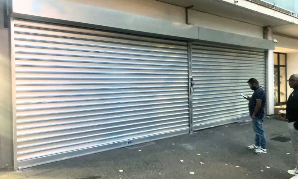 entretien rideau métallique à Saclay