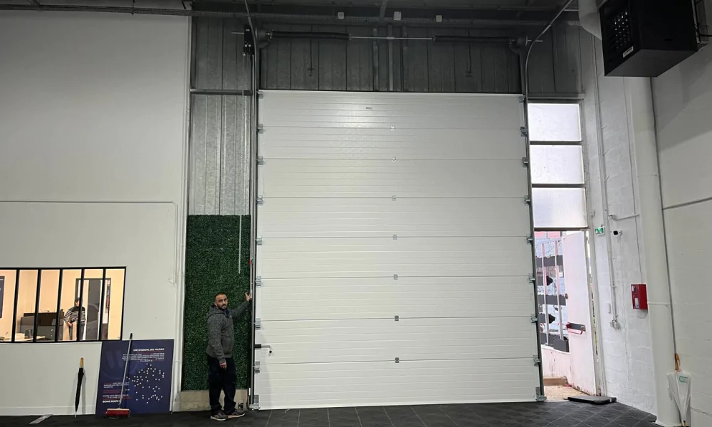 Réparation porte de garage industrielle Athis-Mons