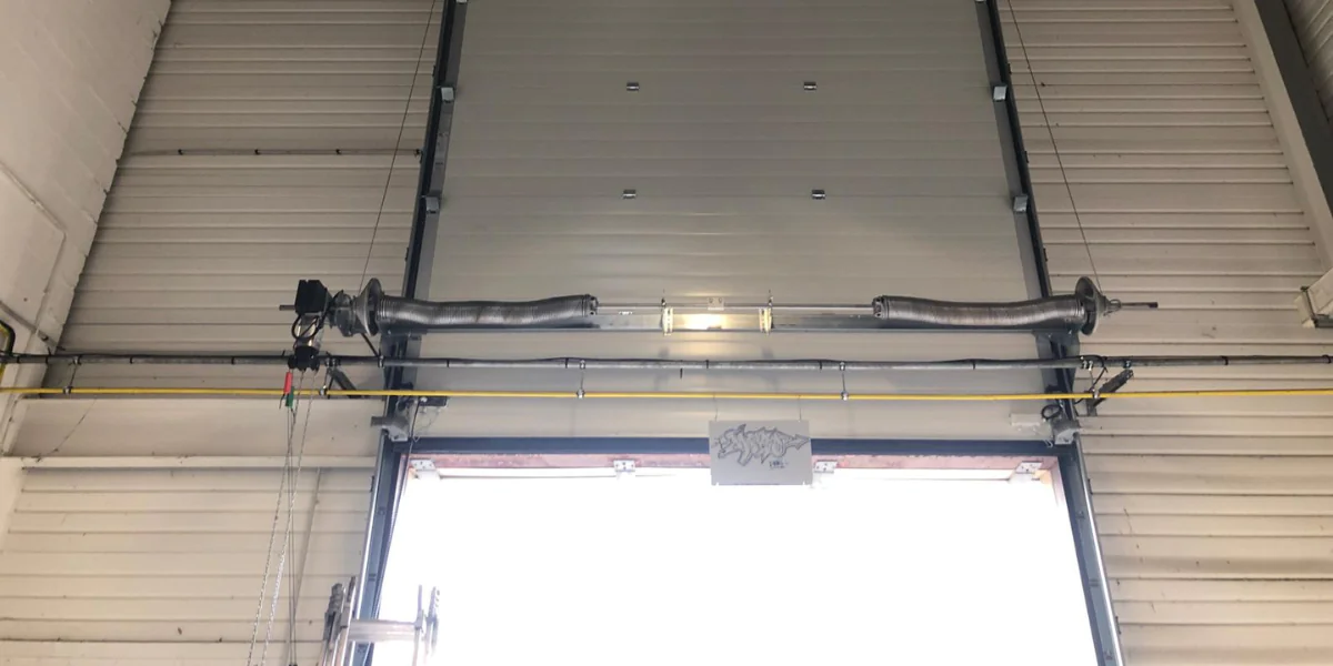 Réparateur porte de garage