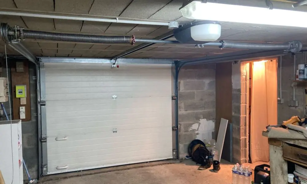 Dépannage porte de garage La Brosse Montceaux 77940