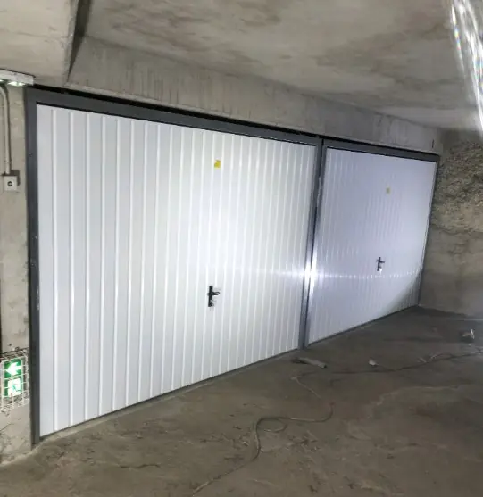 Dépannage porte basculante à Cesson