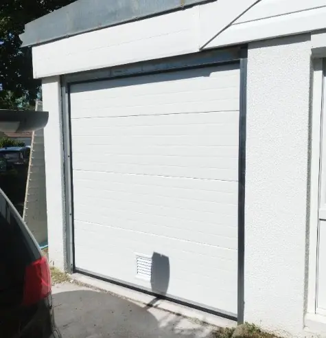 Réparation porte de garage résidentielle à Bussy Saint Georges