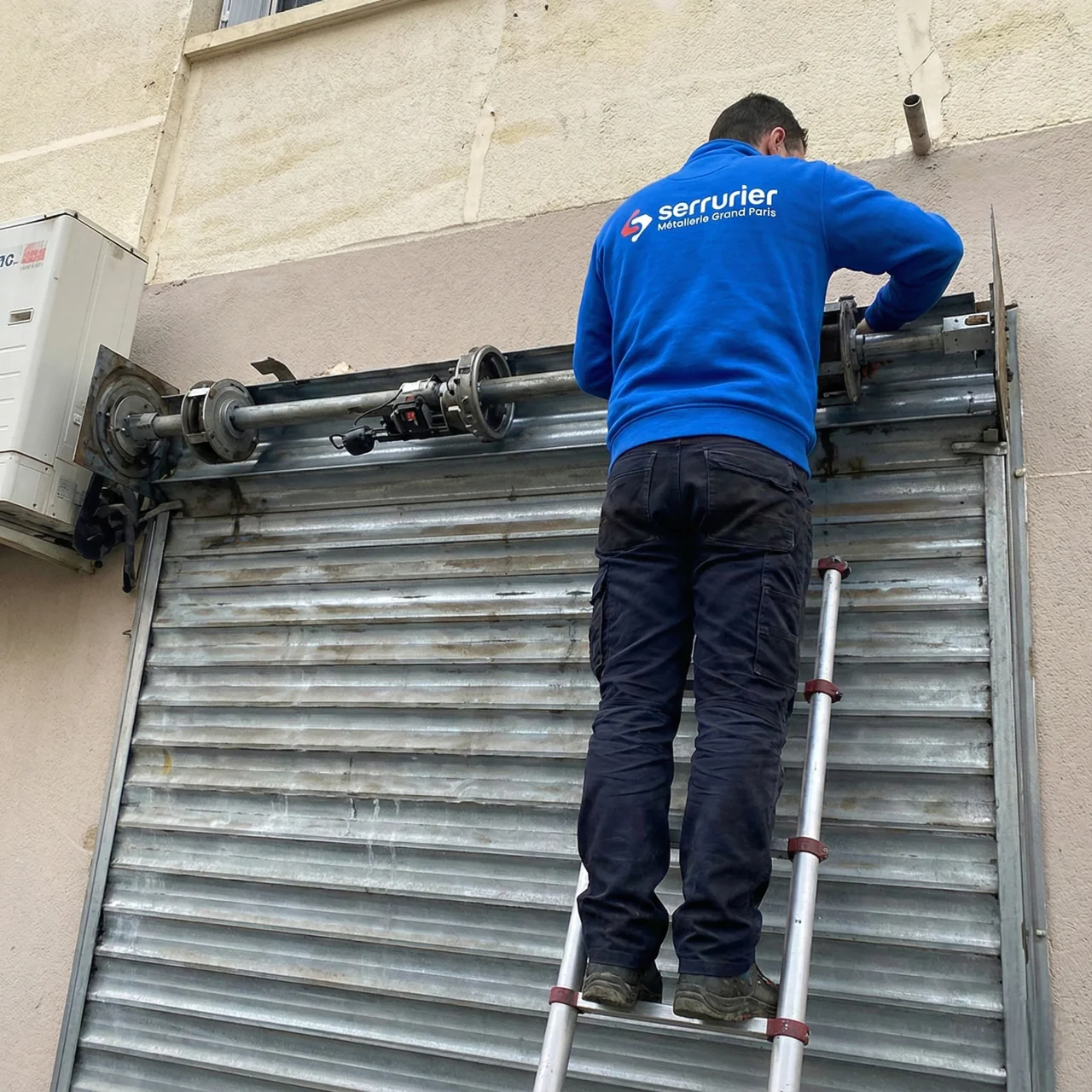 Motorisation rideau métallique Hauts-de-Seine (92)