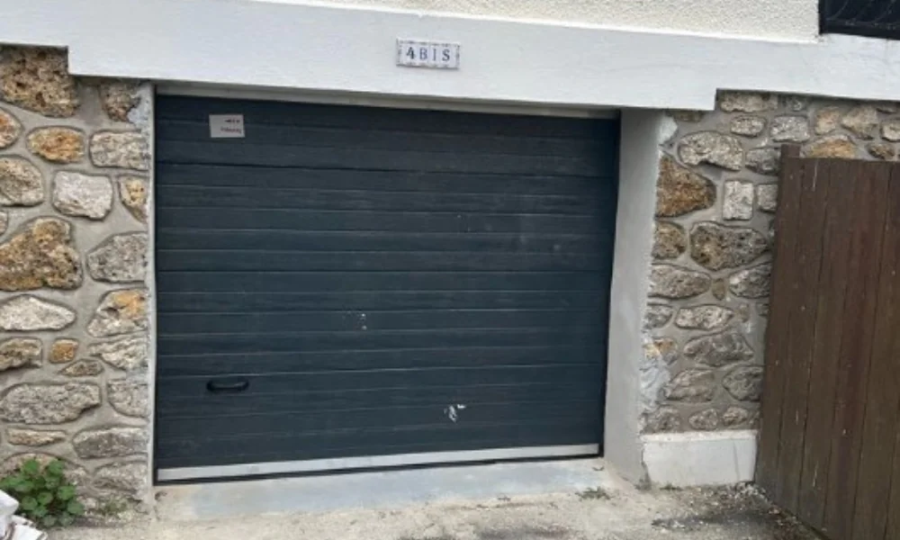 Réparation porte de garage à Paris 2 (75002)
