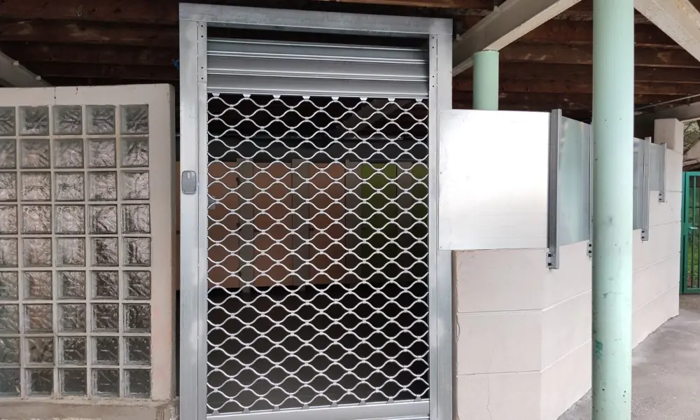 Réparation rideau métallique à Chalo-Saint-Mars