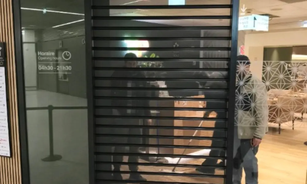 Rideau métallique bloqué à Vaugrigneuse