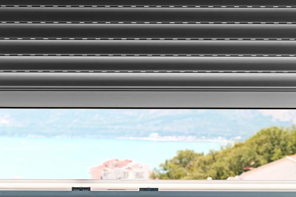 Volet roulant solaire