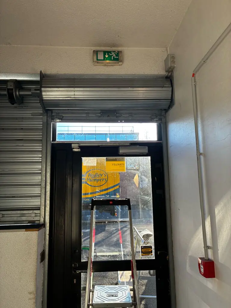 réparation rideau métallique Breuillet