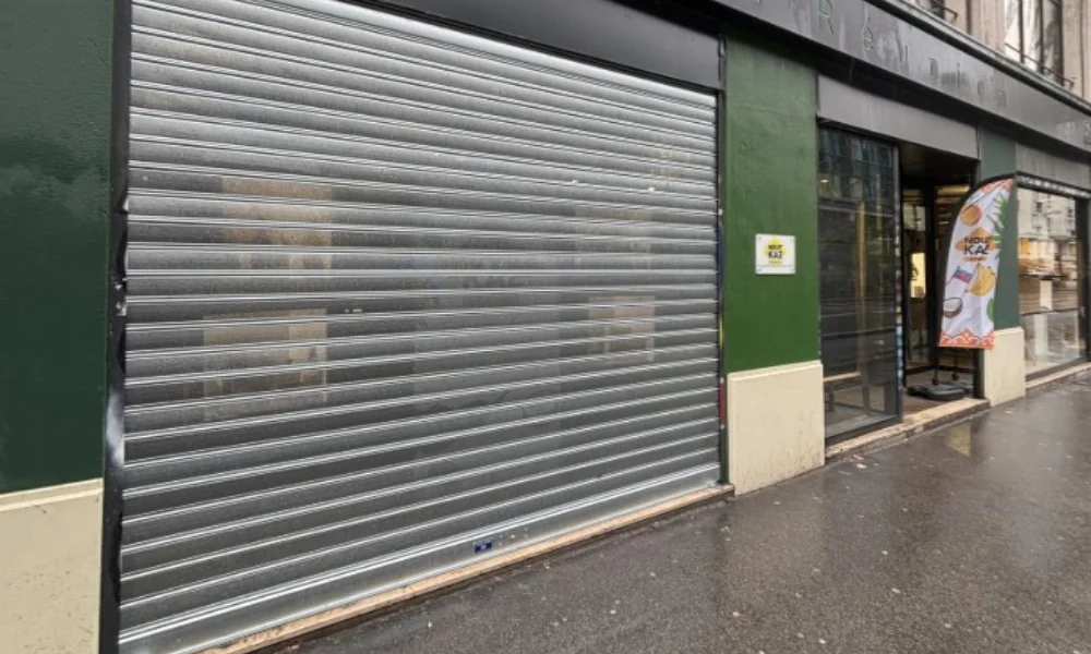 Rideau métallique sur mesure Paris 1 - MGParis
