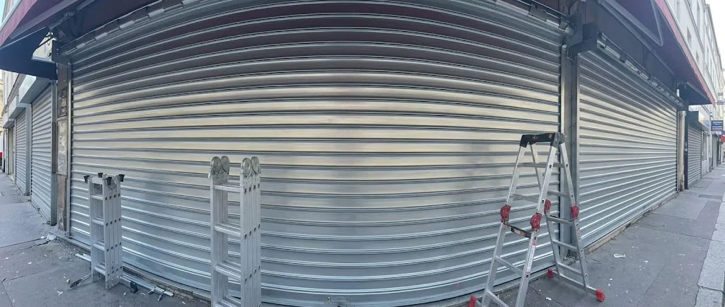 depannage rideau industriel Issou