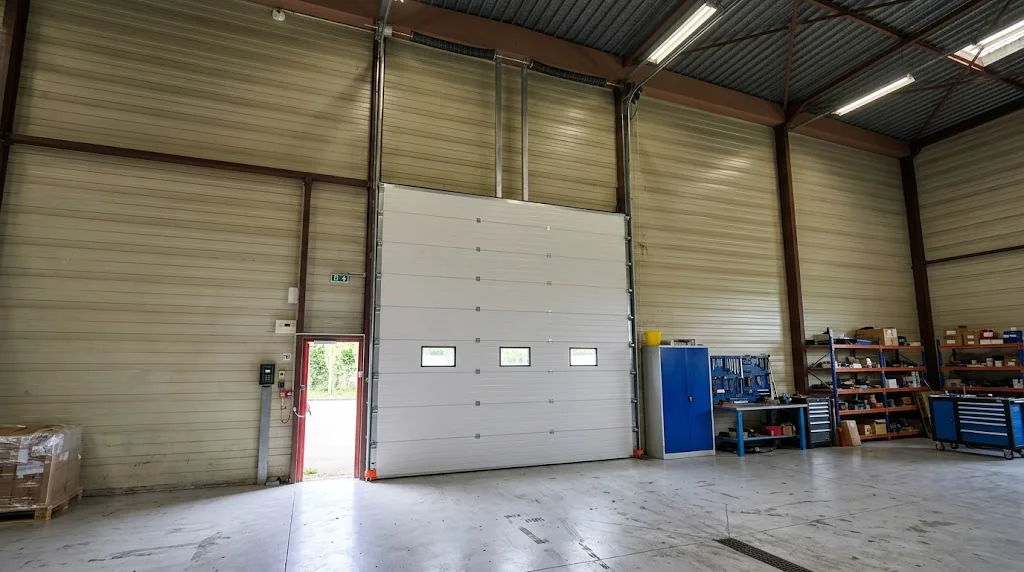 dépannage porte sectionnelle industrielle - rue des Meulières Morsang-sur-Orge