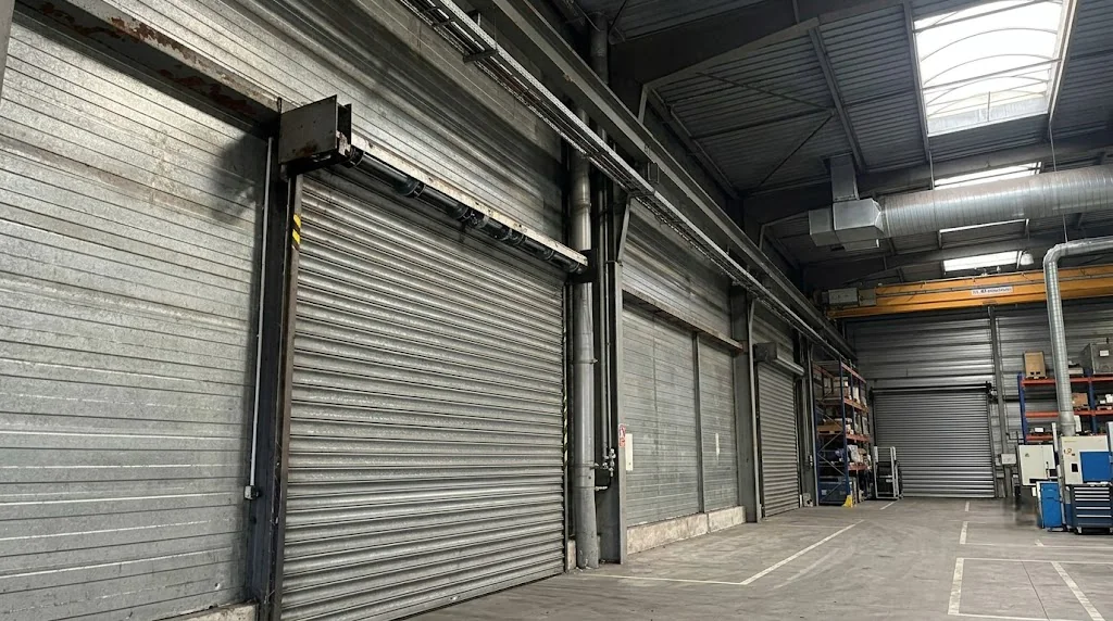 Déblocage porte industrielle à Boulogne-Billancourt