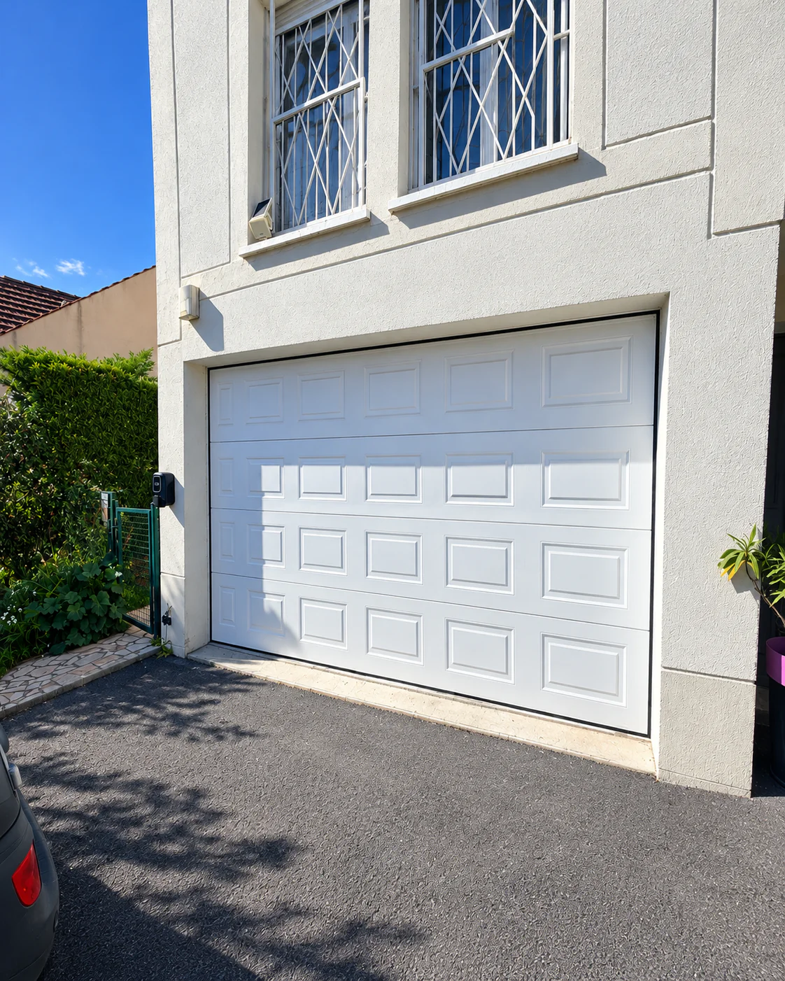 Intervention MGParis : Remplacement câbles de levage porte de garage sectionnelle à bussy saint georges (77600)