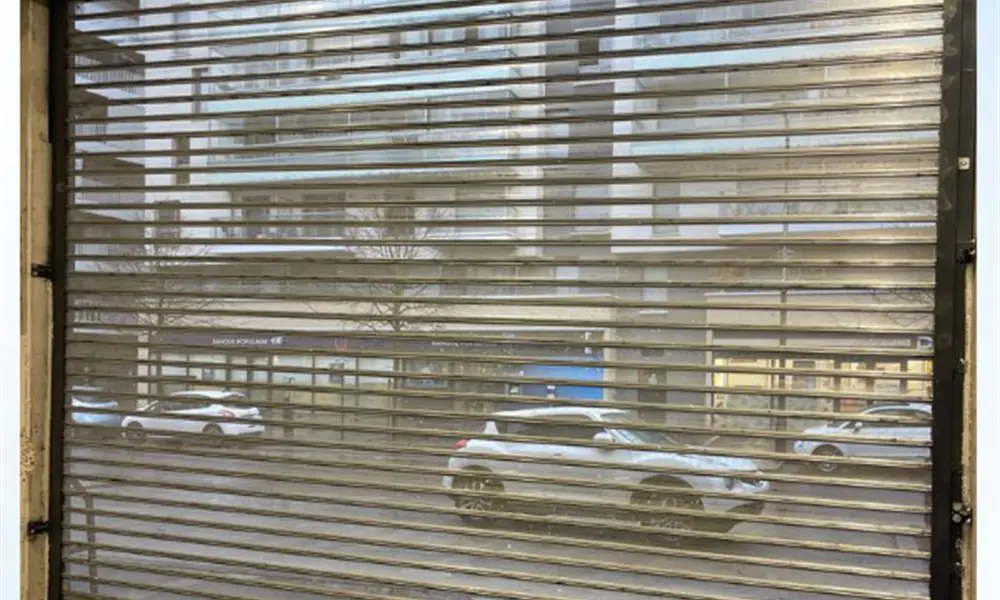 Réparateur de rideau métallique à Bouafle, Place Erambert, 78410 : diagnostic et réparation sur place par MGParis